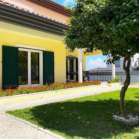 Lolik Villa Sobreda Екстер'єр фото