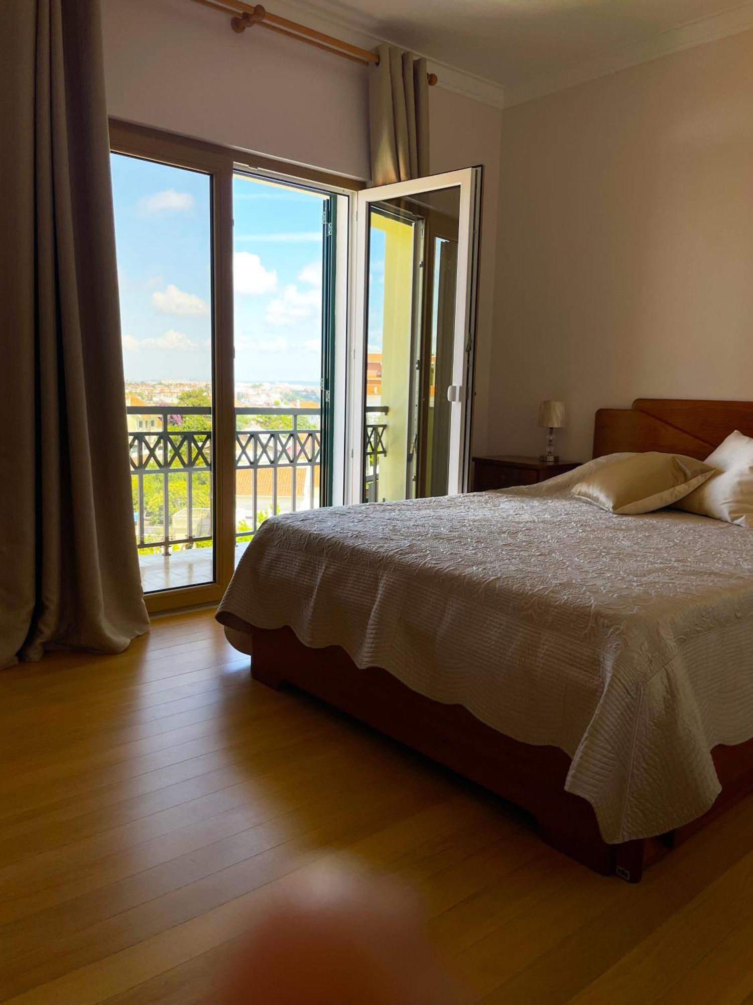 Lolik Villa Sobreda Екстер'єр фото